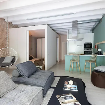 Pipa - Charming One Bedroom With Balcony Apartment
